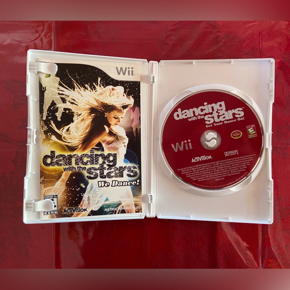 Dancing with the Stars Nintendo wii Game - Picture 2 of 2